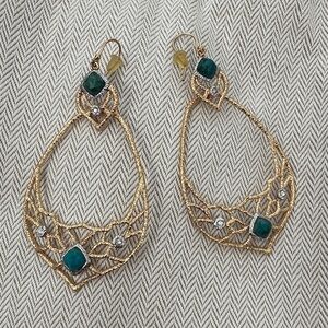Elegant Gold and Green Earrings